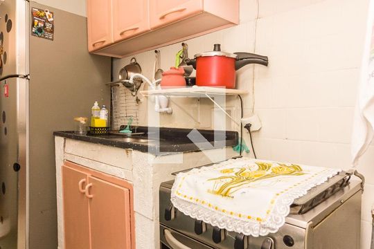 Cozinha de apartamento à venda com 3 quartos, 63m² em Alto de Pinheiros, São Paulo