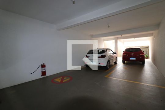 Garagem de apartamento para alugar com 3 quartos, 70m² em Parque das Nações, Santo André