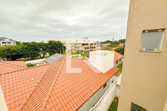 Vista da Suíte de apartamento para alugar com 2 quartos, 60m² em Ingleses do Rio Vermelho, Florianópolis