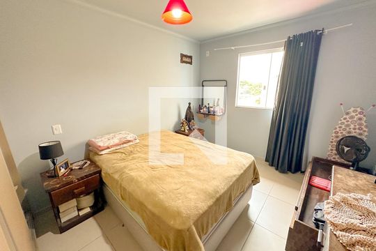 Suite  de apartamento para alugar com 2 quartos, 60m² em Ingleses do Rio Vermelho, Florianópolis