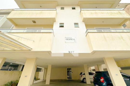 Fachada de apartamento para alugar com 2 quartos, 60m² em Ingleses do Rio Vermelho, Florianópolis