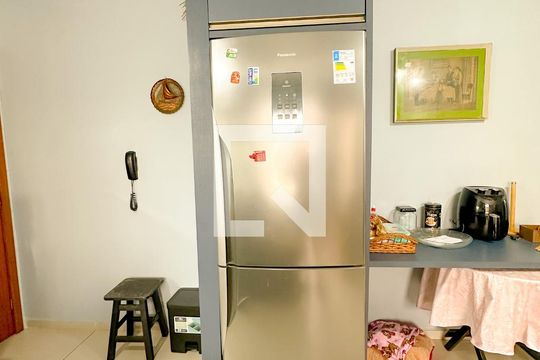 Cozinha - Armários de apartamento para alugar com 2 quartos, 60m² em Ingleses do Rio Vermelho, Florianópolis