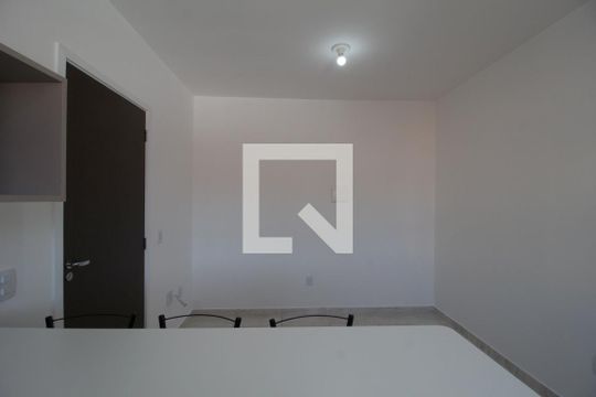 Sala de apartamento para alugar com 1 quarto, 35m² em Jardim Simus, Sorocaba