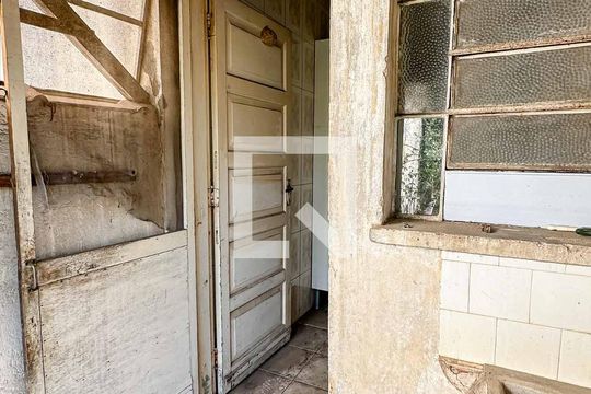 Area de serviço de casa à venda com 2 quartos, 105m² em Santa Teresinha, São Paulo