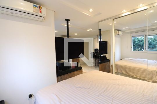 Quarto de kitnet/studio à venda com 1 quarto, 40m² em Consolação, São Paulo