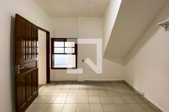 Área De serviço de casa à venda com 7 quartos, 380m² em Caxingui, São Paulo