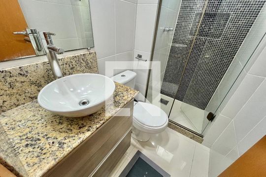 Banheiro da suíte  de apartamento à venda com 3 quartos, 78m² em Jacarepaguá, Rio de Janeiro