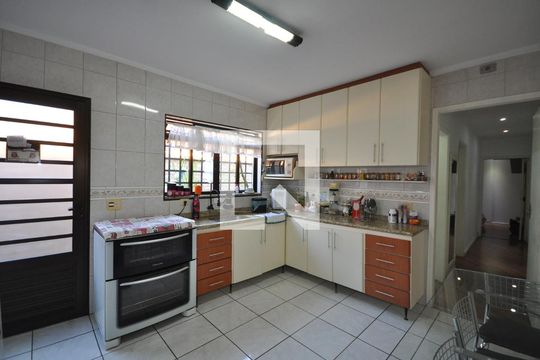 Cozinha de casa à venda com 3 quartos, 200m² em Jaçanã , São Paulo