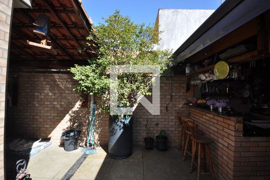 Quintal de casa à venda com 3 quartos, 200m² em Jaçanã , São Paulo
