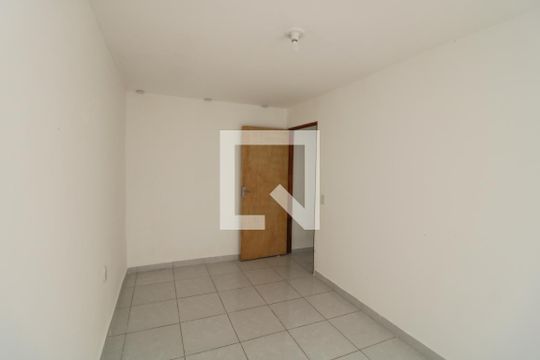 Quarto de casa para alugar com 1 quarto, 40m² em Jardim Vera Cruz(zona Leste), São Paulo