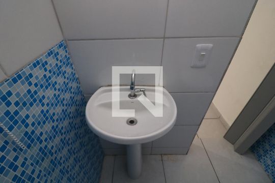 Banheiro de casa para alugar com 1 quarto, 40m² em Jardim Vera Cruz(zona Leste), São Paulo