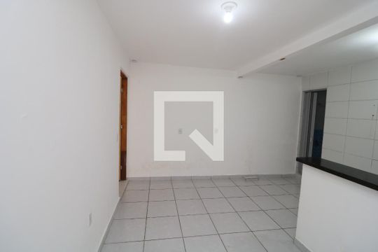 Sala de casa para alugar com 1 quarto, 40m² em Jardim Vera Cruz(zona Leste), São Paulo