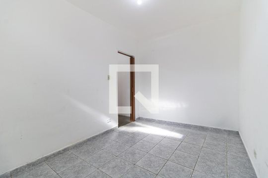 Quarto de casa para alugar com 1 quarto, 18m² em Sacomã, São Paulo