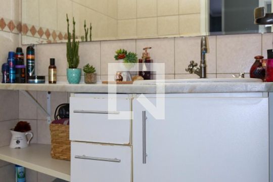 Banheiro Social de apartamento à venda com 3 quartos, 120m² em Centro, São Caetano do Sul