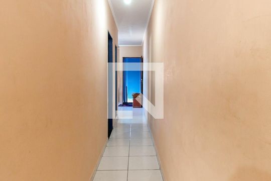 Corredor Casa 1 de casa à venda com 2 quartos, 200m² em Vila Progresso (zona Leste), São Paulo