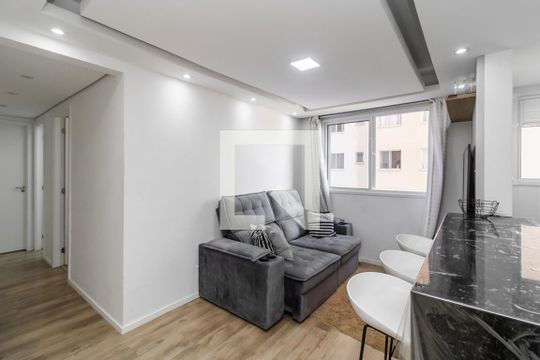 Sala de apartamento para alugar com 2 quartos, 41m² em Vila Penteado, São Paulo