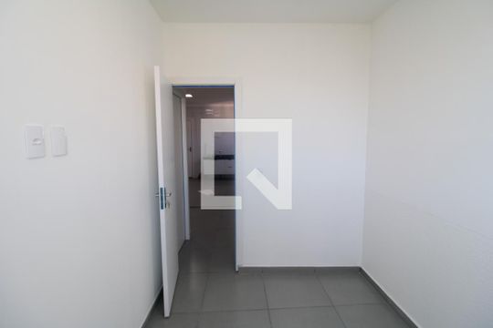 Quarto 1 de apartamento para alugar com 2 quartos, 50m² em Vila Nivi, São Paulo