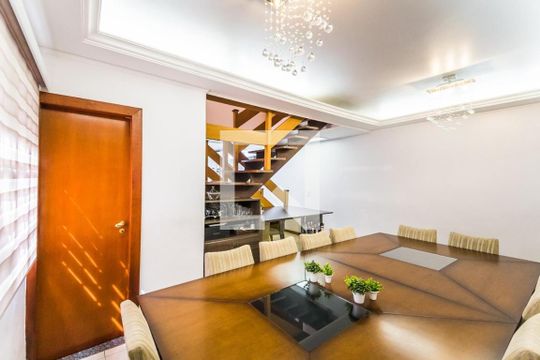 Casa à venda com 4 quartos, 280m² em Vila da Saúde, São Paulo
