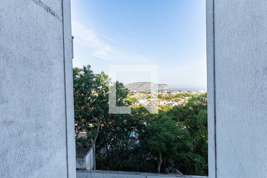 Sala de apartamento à venda com 1 quarto, 38m² em Camboinhas, Niterói