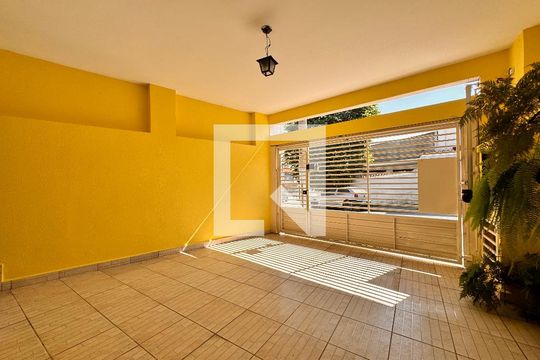 Garagem de casa à venda com 3 quartos, 224m² em Vila Camilopolis, Santo André