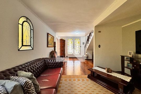 Sala de casa à venda com 3 quartos, 224m² em Vila Camilopolis, Santo André