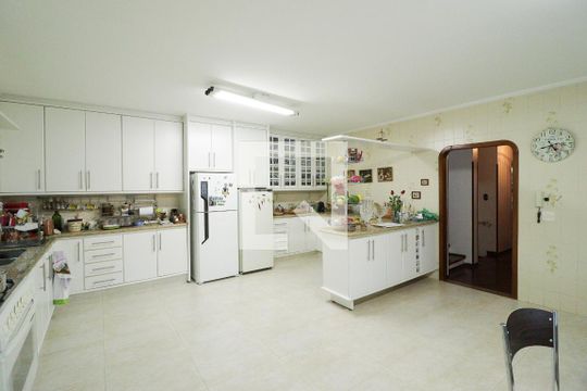 Cozinha de casa à venda com 3 quartos, 350m² em Vila Barbosa, São Paulo