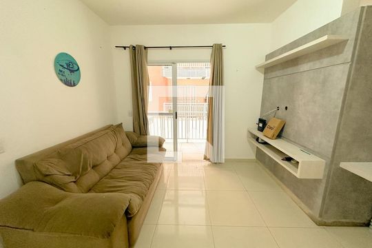 Sala de TV de apartamento para alugar com 2 quartos, 66m² em Ingleses do Rio Vermelho, Florianópolis