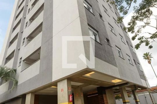 Fachada de apartamento para alugar com 2 quartos, 50m² em Glória, Porto Alegre
