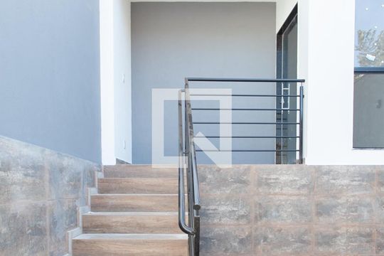 Entrada de casa à venda com 3 quartos, 210m² em Canaa, Belo Horizonte
