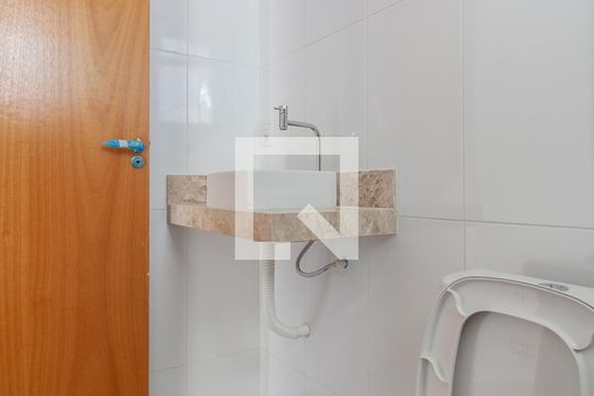 Banheiro da Suíte de casa à venda com 3 quartos, 210m² em Canaa, Belo Horizonte