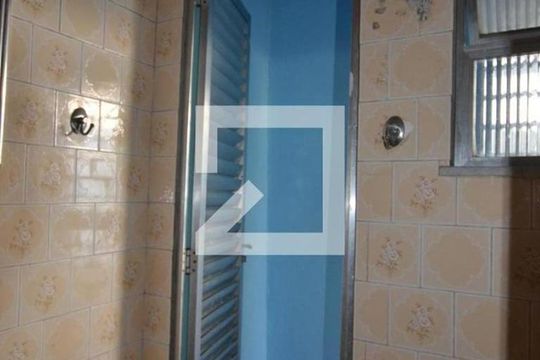 Banheiro de casa à venda com 1 quarto, 108m² em Colégio, Rio de Janeiro
