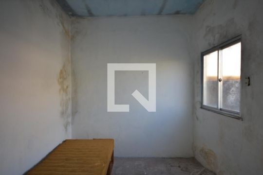 Quarto de casa à venda com 1 quarto, 108m² em Colégio, Rio de Janeiro