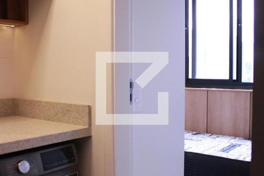 Área de Serviço de apartamento para alugar com 2 quartos, 34m² em Butantã, São Paulo