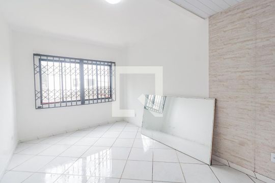 Sala  de kitnet/studio para alugar com 1 quarto, 35m² em Capoeiras, Florianópolis