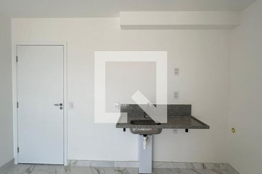Cozinha de apartamento à venda com 1 quarto, 31m² em Butantã, São Paulo