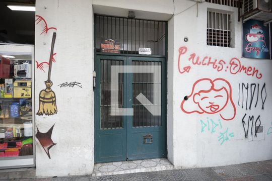 Fachada de apartamento à venda com 2 quartos, 69m² em Liberdade, São Paulo