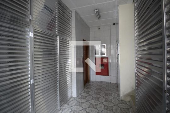 Hall de Entrada de apartamento à venda com 2 quartos, 69m² em Liberdade, São Paulo