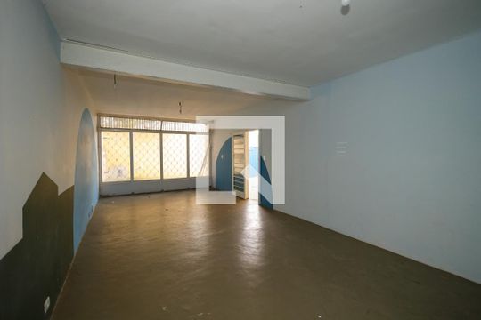 Sala de casa para alugar com 2 quartos, 110m² em Chácara do Visconde, Taubaté