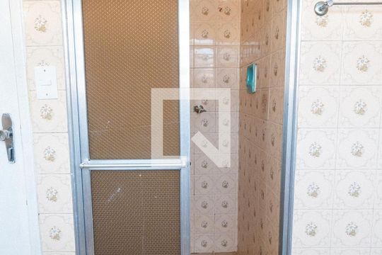 Banheiro Social Detalhe de casa à venda com 3 quartos, 139m² em Parque Jabaquara, São Paulo