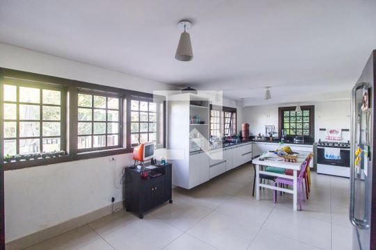 Cozinha de apartamento para alugar com 5 quartos, 390m² em Morada dos Pássaros, Barueri