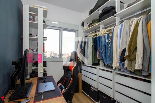 Quarto 1 de apartamento à venda com 2 quartos, 42m² em Vila Galvão, Guarulhos
