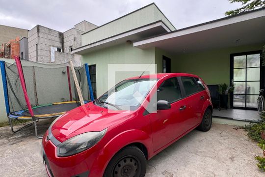 Garagem de casa à venda com 3 quartos, 120m² em Jardim Iracema/aldeia, Barueri