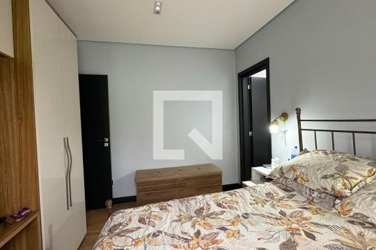Suíte 1 de casa à venda com 3 quartos, 120m² em Jardim Iracema/aldeia, Barueri