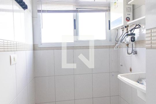 Área de Serviço de apartamento para alugar com 3 quartos, 62m² em Parque da Fonte, São José dos Pinhais