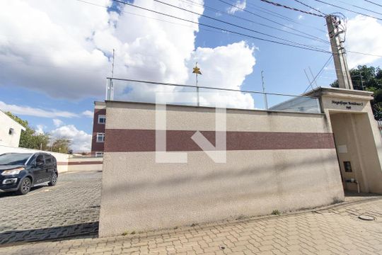 Fachada do Condominio de apartamento para alugar com 3 quartos, 62m² em Parque da Fonte, São José dos Pinhais