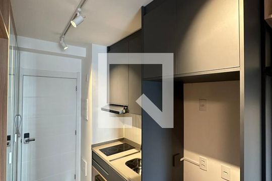 Studio - Cozinha de kitnet/studio para alugar com 1 quarto, 24m² em Butantã, São Paulo