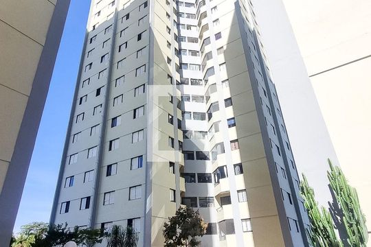 Fachada do bloco de apartamento para alugar com 3 quartos, 79m² em Parque Esmeralda, São Paulo