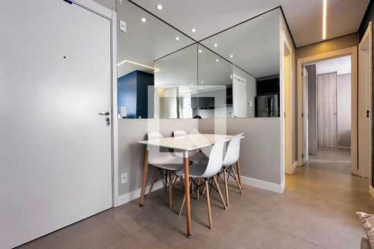 Sala de apartamento à venda com 2 quartos, 38m² em Santo Amaro, São Paulo