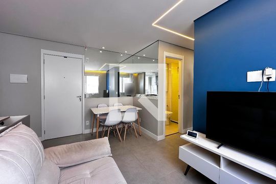 Sala de apartamento à venda com 2 quartos, 38m² em Santo Amaro, São Paulo