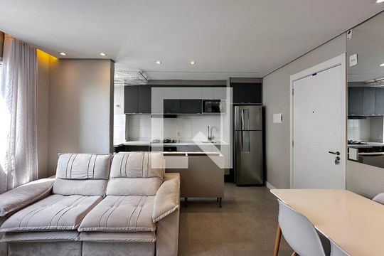 Sala de apartamento à venda com 2 quartos, 38m² em Santo Amaro, São Paulo